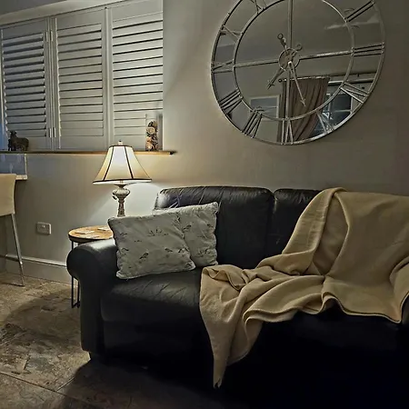 Holly * Hutton le Hole